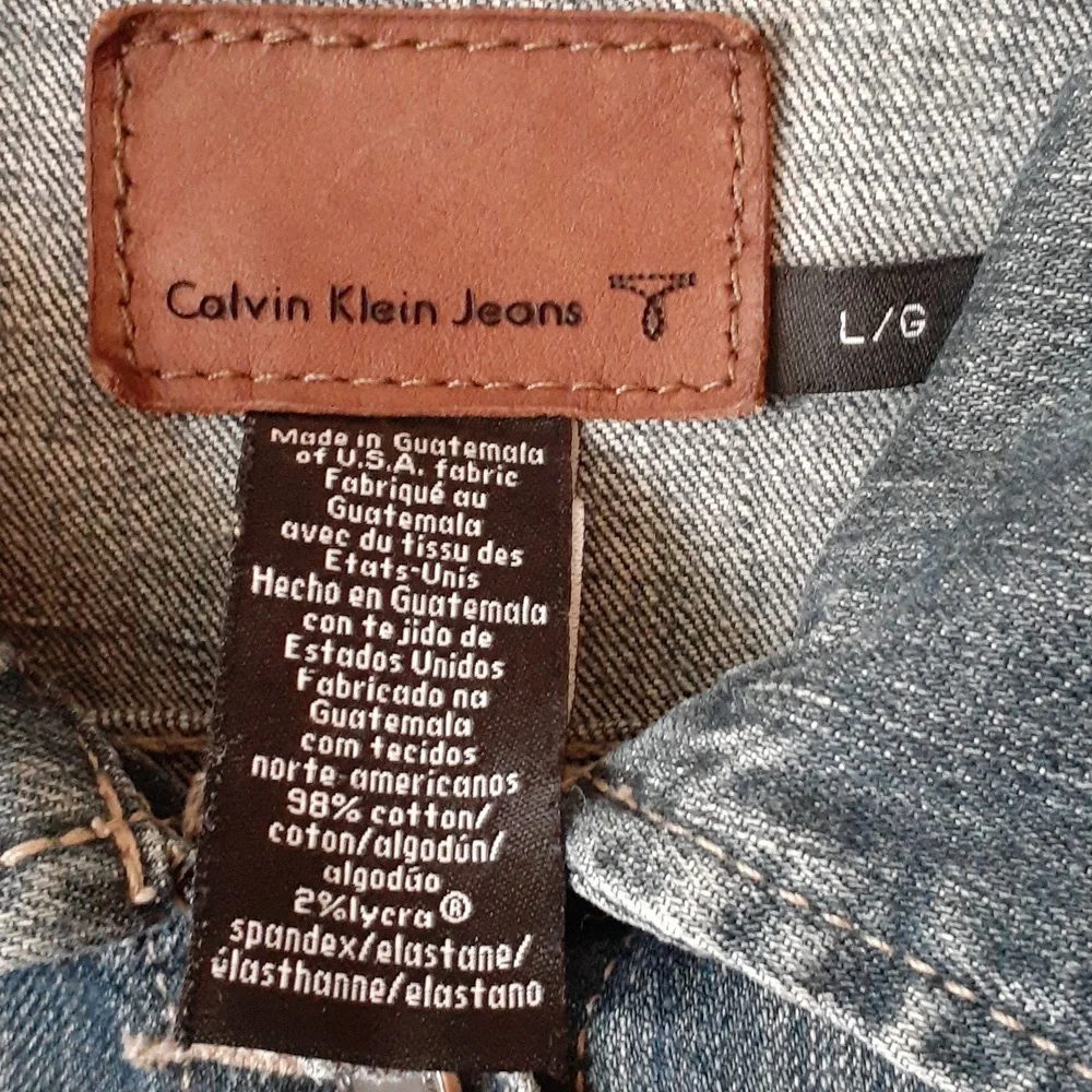 Calvin Klein Jean's jean jacket - Picture 3 of 5